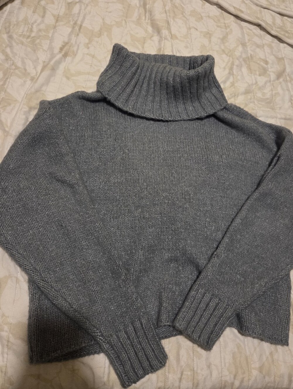 Kendall & Kylie Crop Sweater